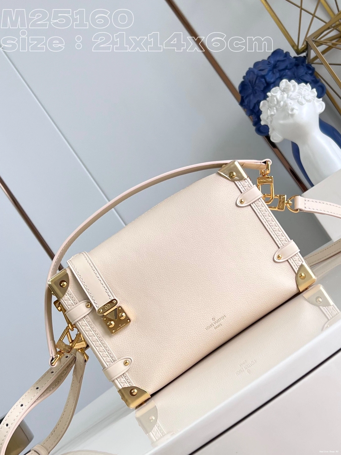 Affordable Trunk LOUIS VUITTON Side PM-21*14*6CM 0818